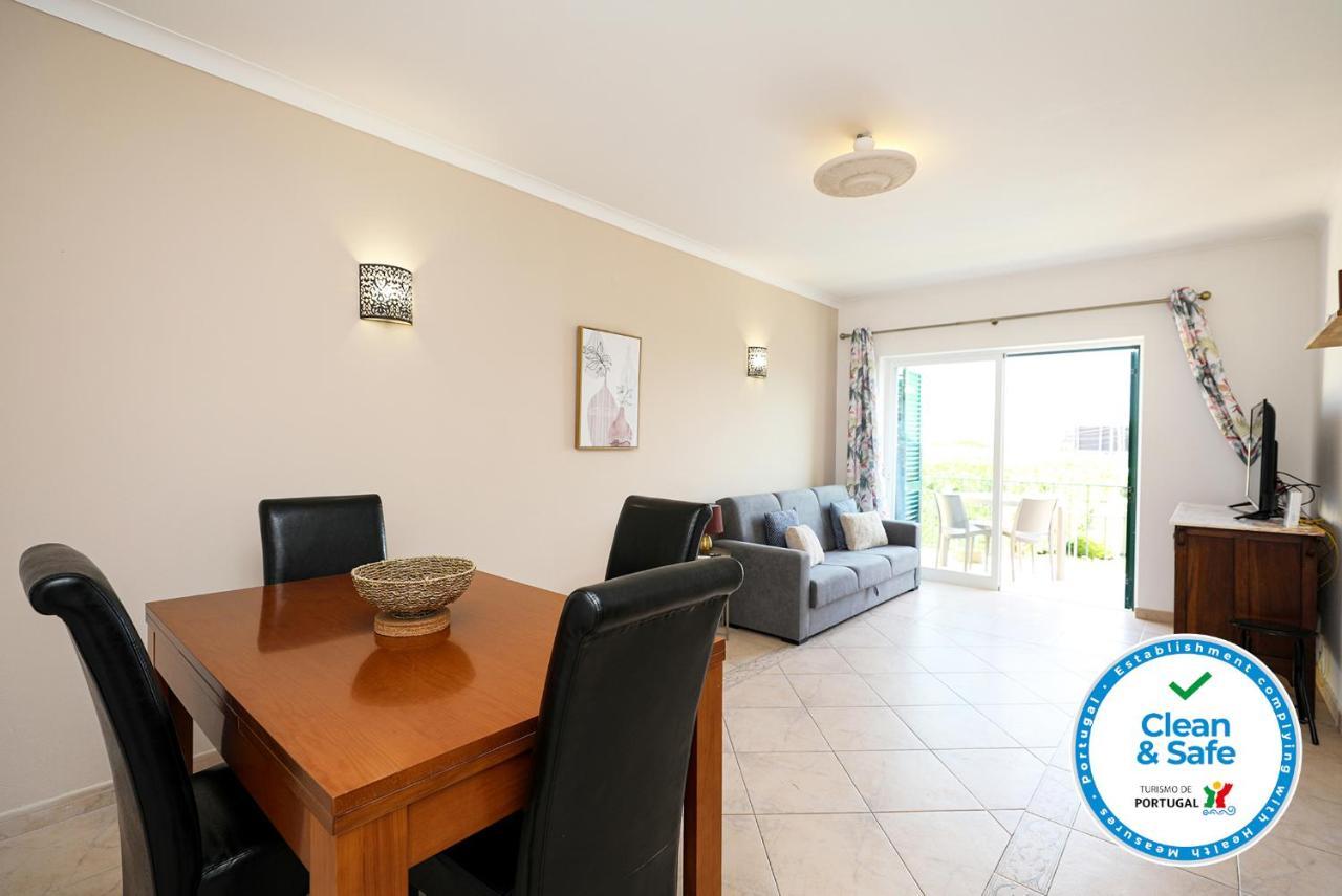 B76 - Piedade In Apartment Lagos